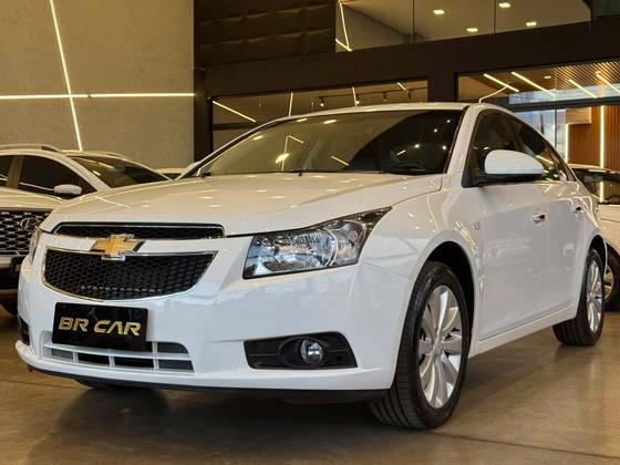 CHEVROLET CRUZE 1.8 LTZ 16V FLEX 4P AUTOMÁTICO CHEVROLET CRUZE 1.8 LTZ 16V FLEX 4P AUTOMÁTICO